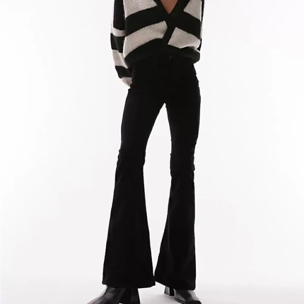 Top shop, Jamie flare, black corduroy jeans